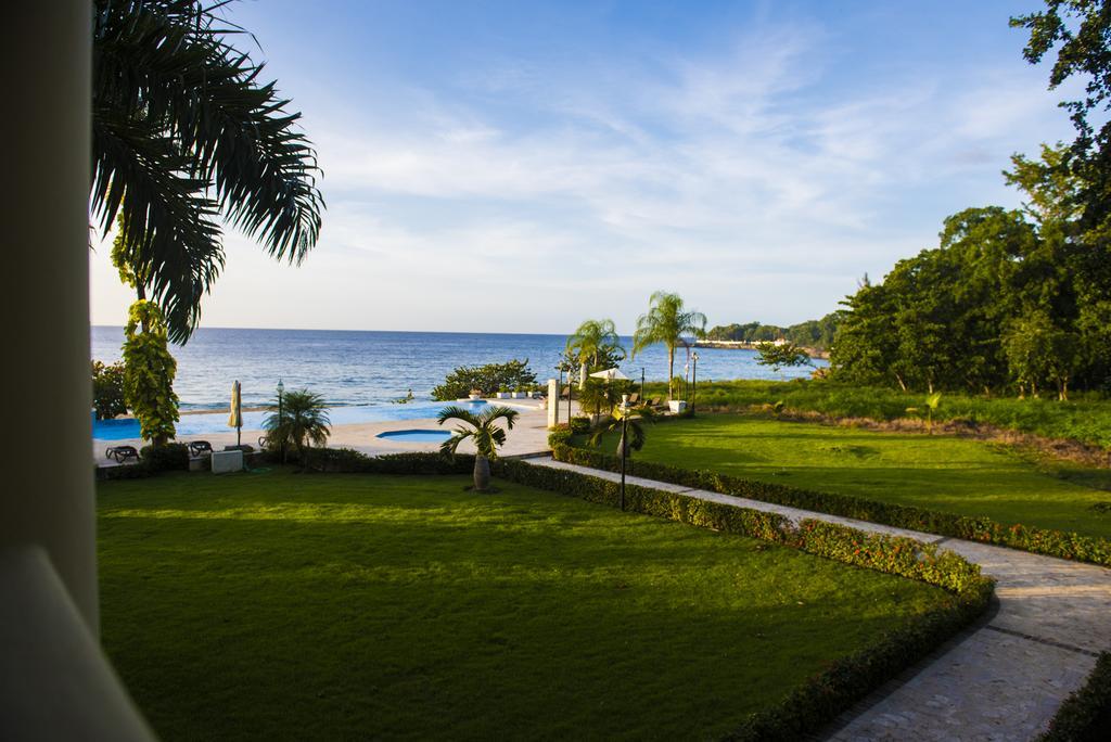 Hispaniola Luxury Ocean Front Condo Sosúa Extérieur photo